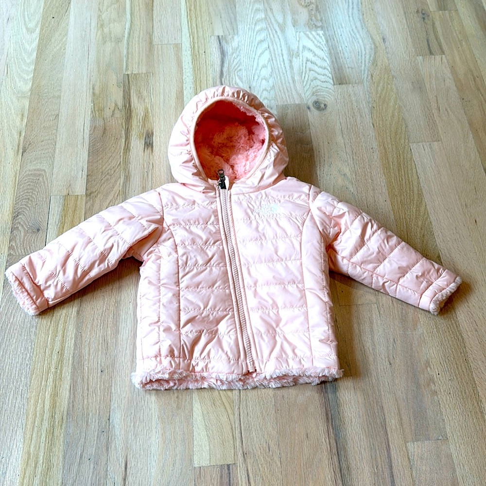 Baby north face fleece pink jacket with hood 6-12 months